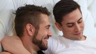 Purely sexual: unprotected - Jerk Hunter college-aged Enjoy