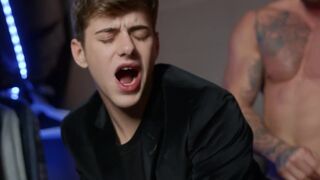 cumbot Check - William Love jam with Joey Mills Yankee Hump