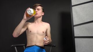 East Fellows: Homo desires for gonzo lovemaking