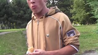 Czech Hunter: Fuckin' the Silly Gay-for-pay Face