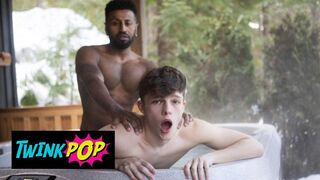 TWINKPOP - Braxton Cruz Gets A Hand-job In The Steaming Bath, Then Smashes A Twunk In Doggy-style
