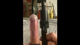 Manmeat pumping playtime! It hurts so fine ^_^