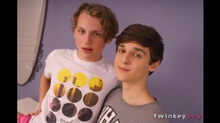 TwinkeyBoy - Tom Pounded By Stiff Uncircumcised Manmeat