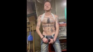Beermunkie scorching milky garbage smoker jacks his thick jizz-shotgun while smoking